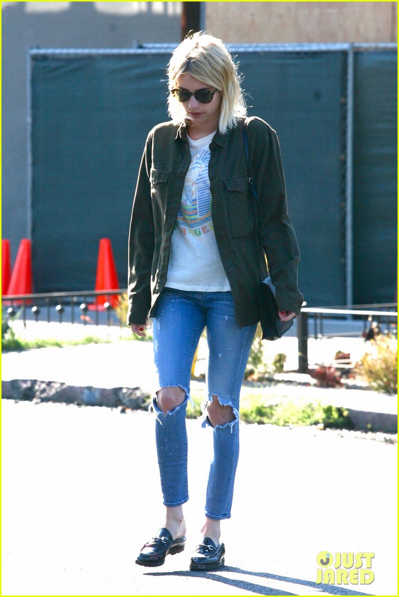 emma roberts steps out after holiday weekend01113