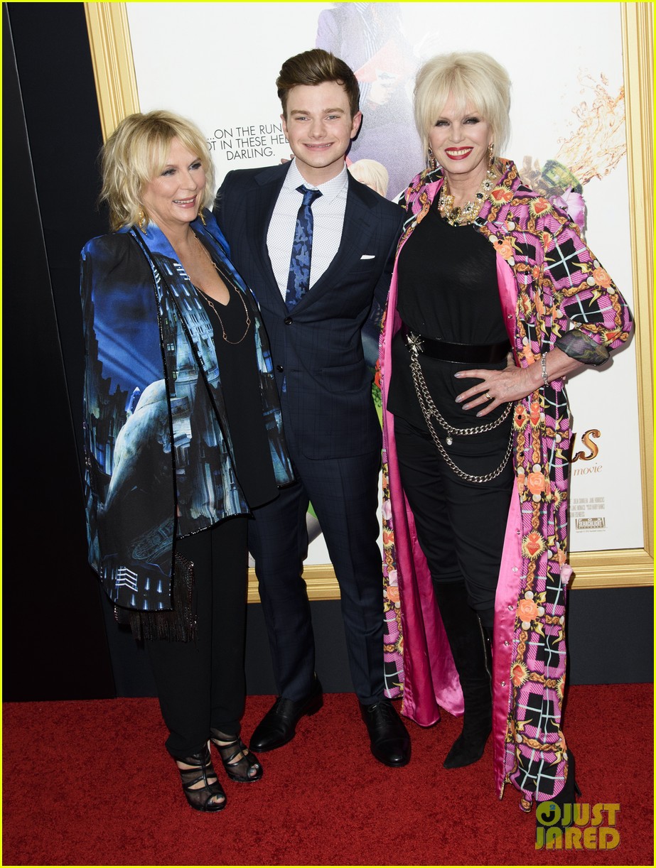 jennifer saunders joanna lumley are absolutely fabulous in nyc 17