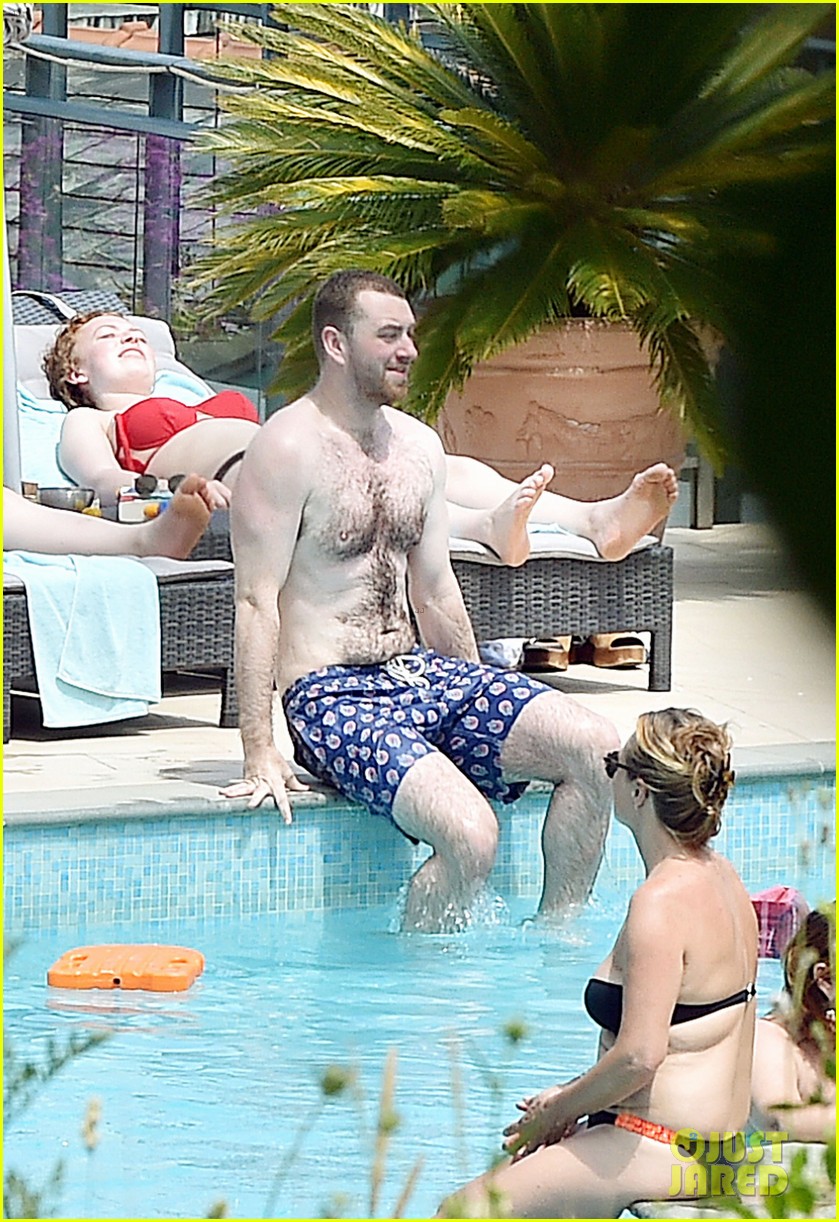 sam smith shows off his slimmed down figure while on vacation00707