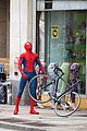 spider man swings into action on set 11