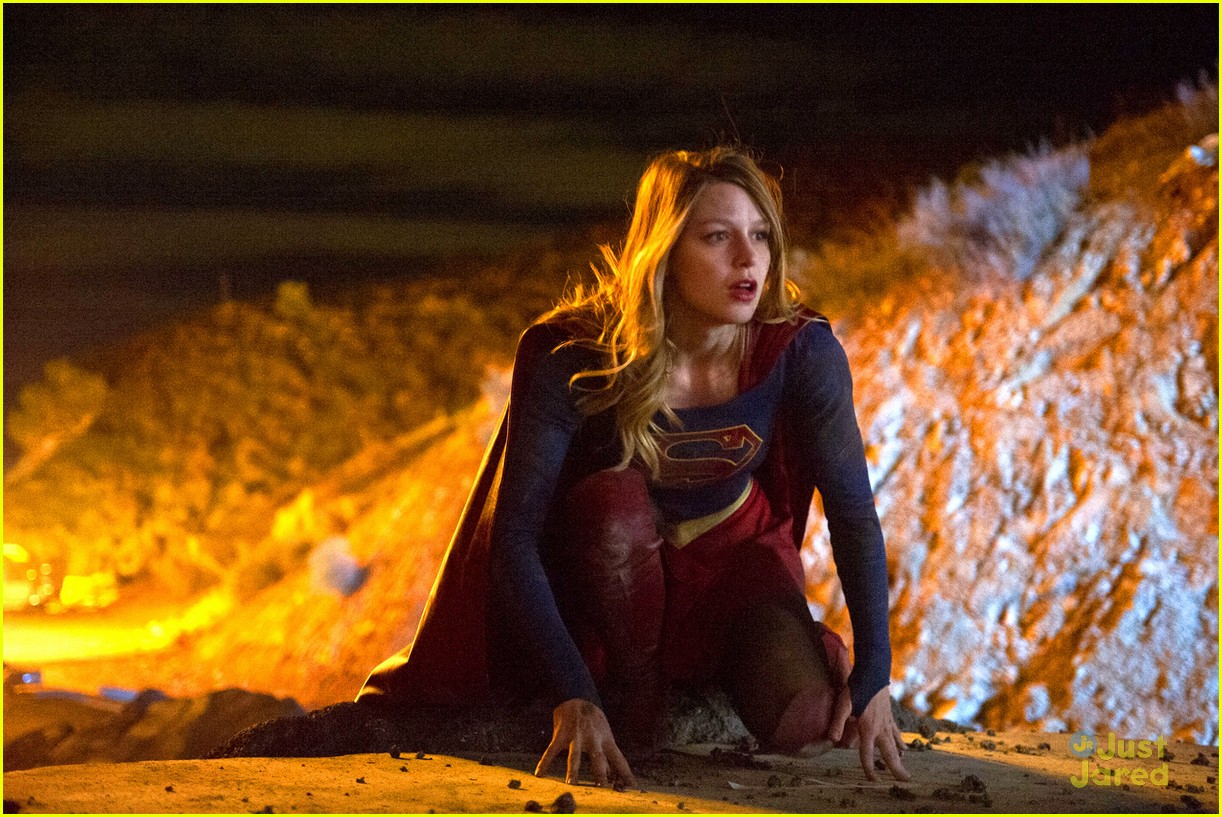 supergirl airing cw august before premiere 05