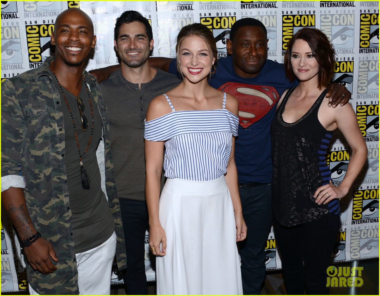 supergirl talk moving to cw comic con 06