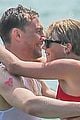 taylor swift tom hiddleston hug hold hands pre july 4th party 15