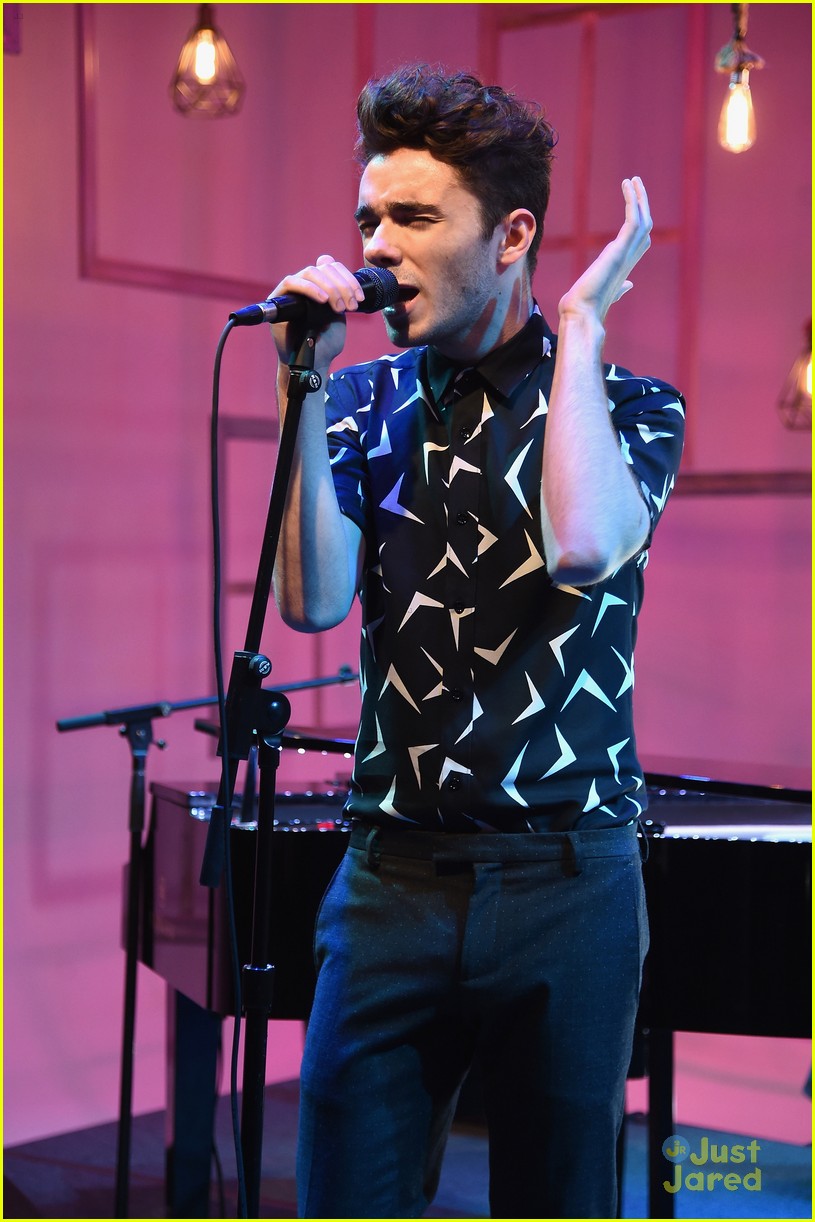 nathan sykes people now concert series pics 02
