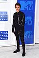 ansel elgort chained up mtv vmas 02