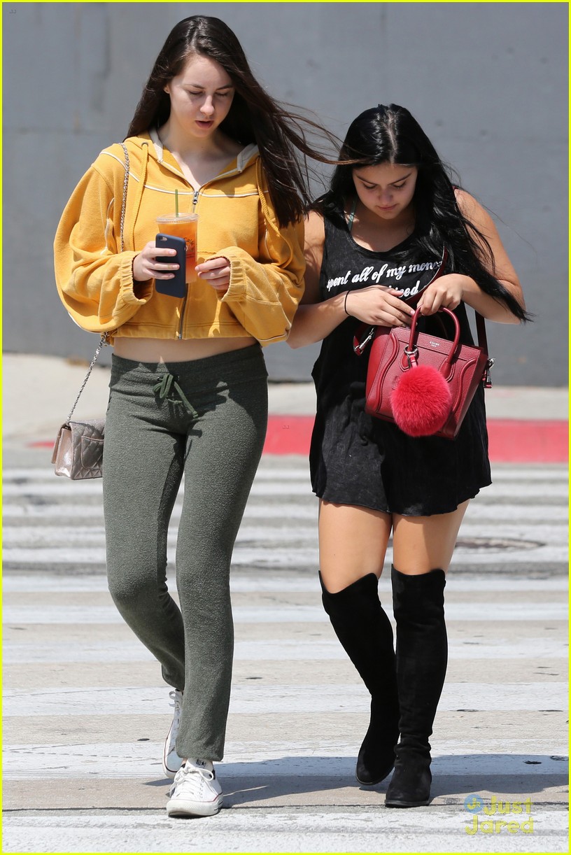 ariel winter new canine addition fam shopping 06