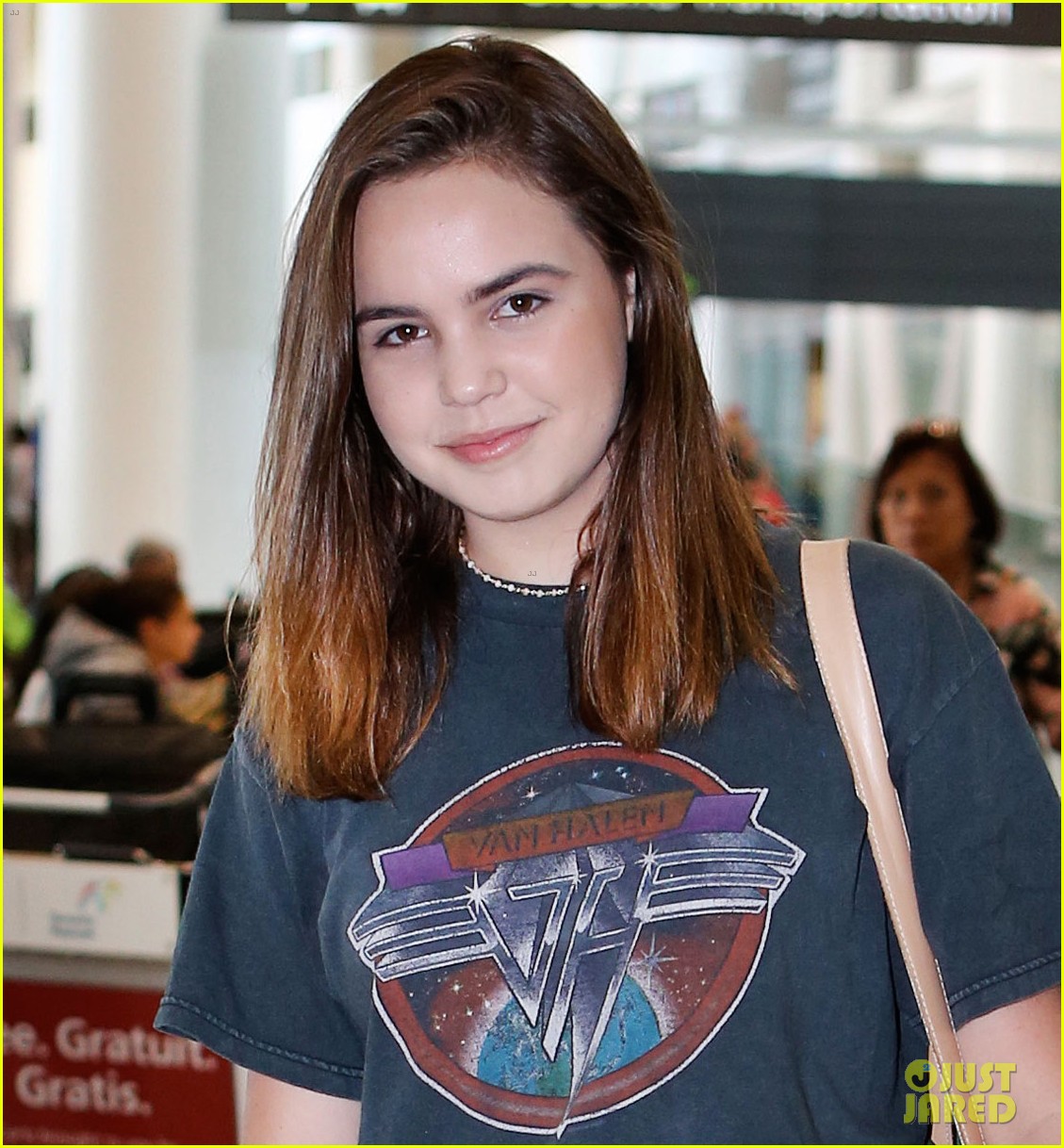 bailee madison good witch lands toronto 01