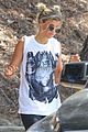 justin bieber sofia richie step out after romatic beach date 27