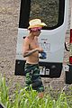 justin bieber shirtless in hawaii 13
