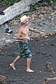 justin bieber shirtless in hawaii 19