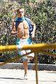justin bieber goes on a shirtless solo hike 12