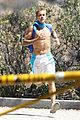 justin bieber goes on a shirtless solo hike 16