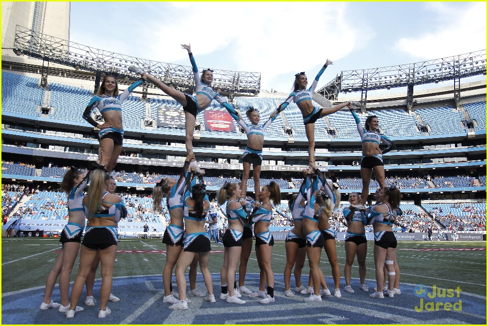 cheer squad preview freeform show 02