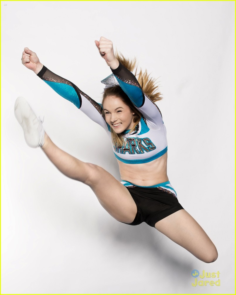 cheer squad preview freeform show 12