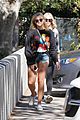 chloe moretz spends the day with her mom101