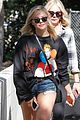 chloe moretz spends the day with her mom202