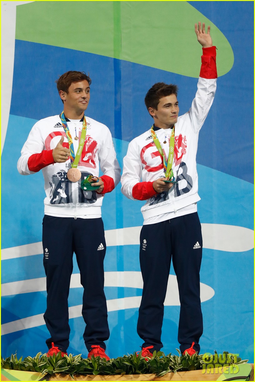 tom daley wins olympic bronze 2016 rio 22