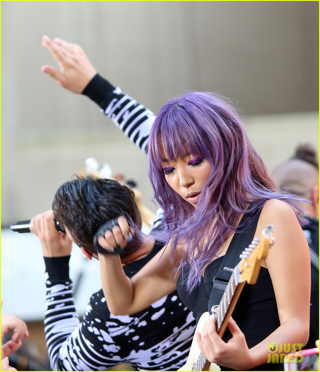dnce jinjoo purple hair today show performance 02