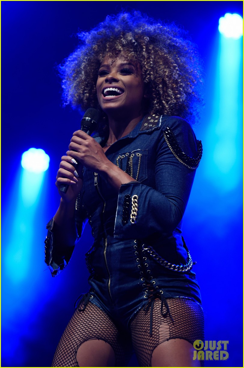 It S Music That Keeps Fleur East Going Photo 1017192 Photo Gallery Just Jared Jr