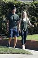 elle fanning works out with her dad01004