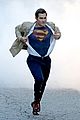 tyler hoechlin transforms from clark kent into superman 03