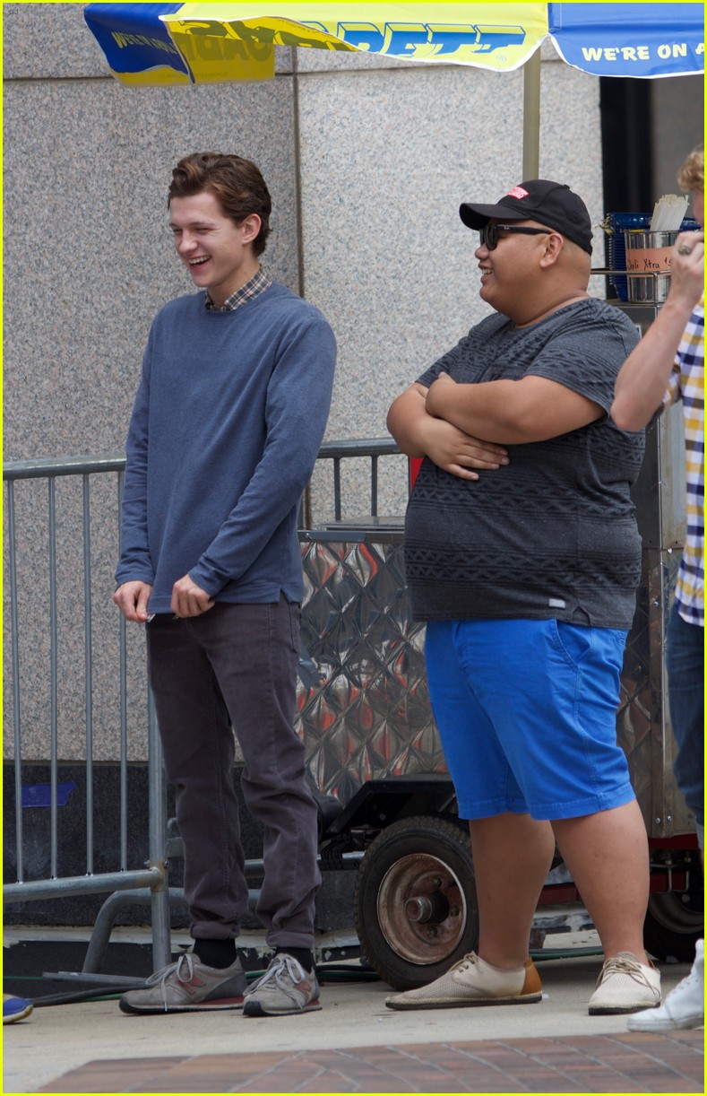 tom holland suits up on the set of spider man homecoming 10
