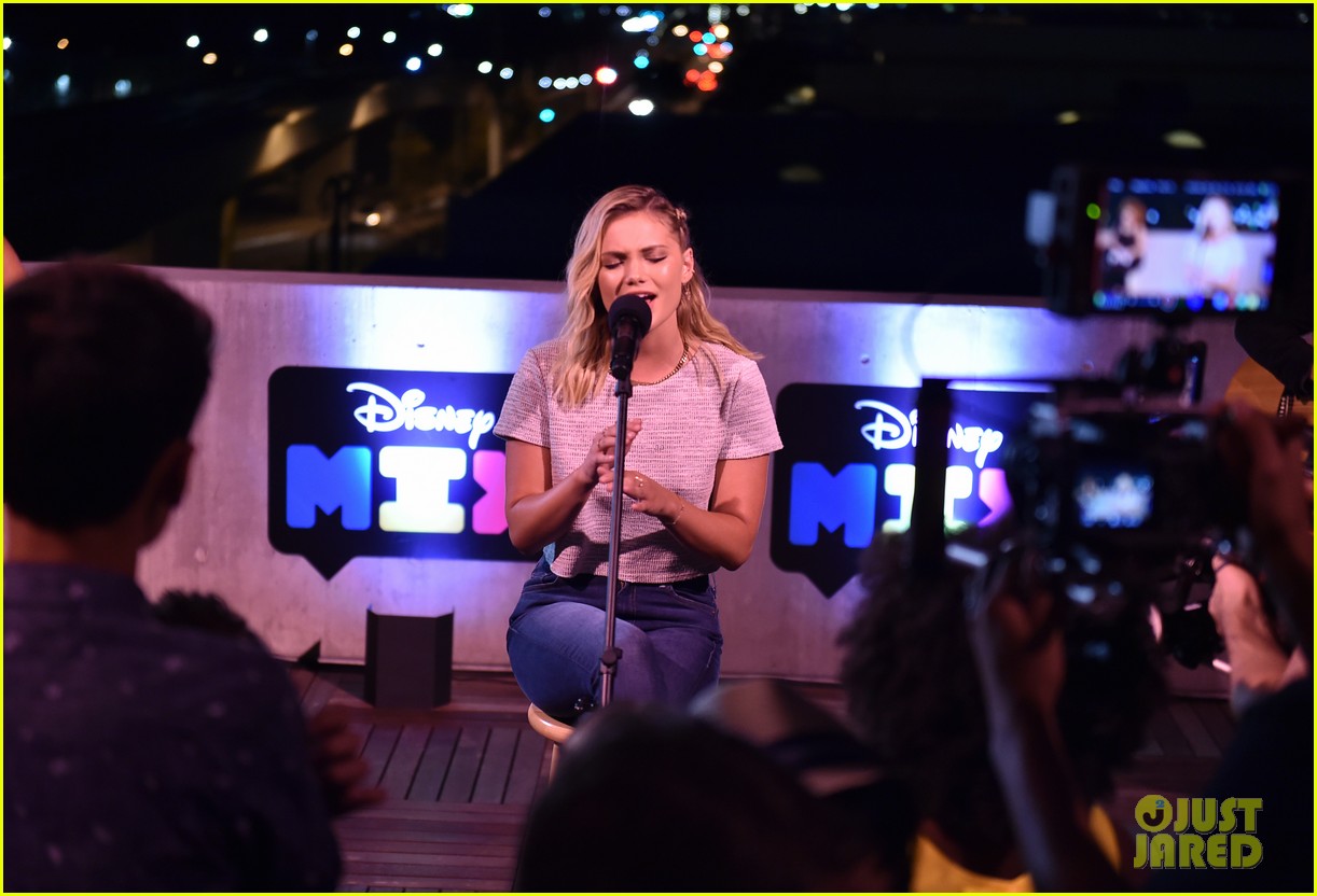 olivia holt performs live at just jared jr disney mix launch party 22