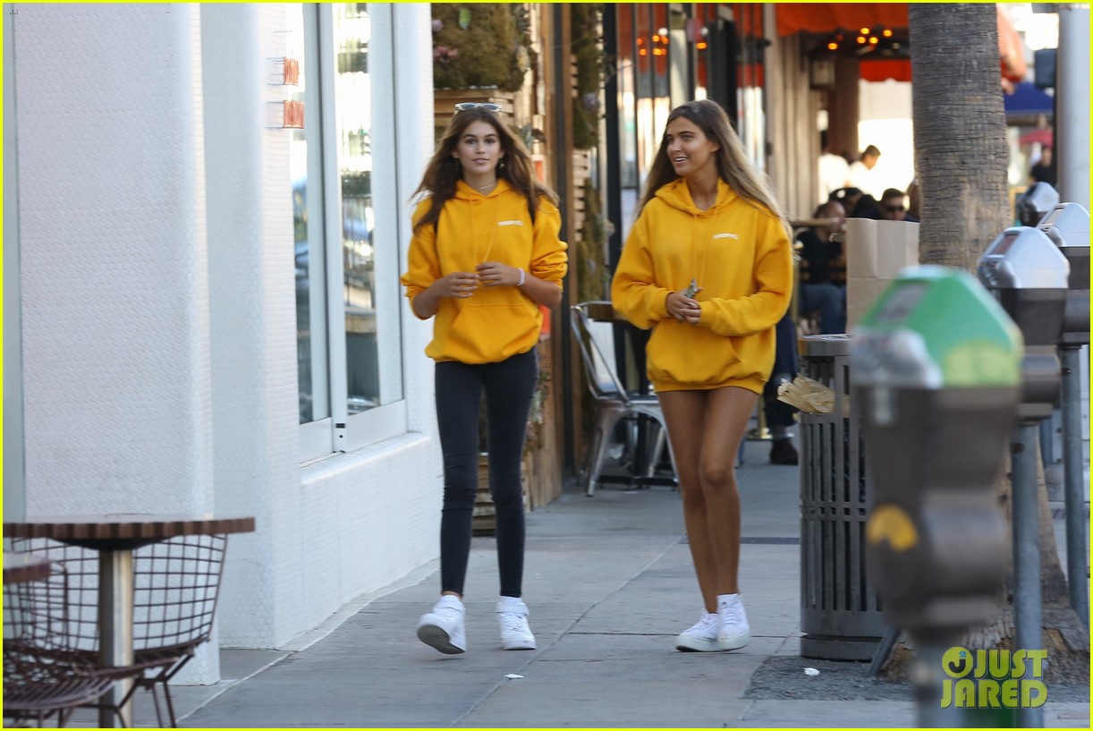 kaia gerber steps out after pop magazine cover released01617