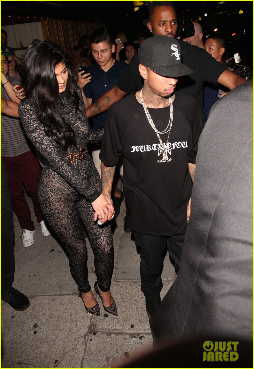 kylie jenner 19th birthday party 25