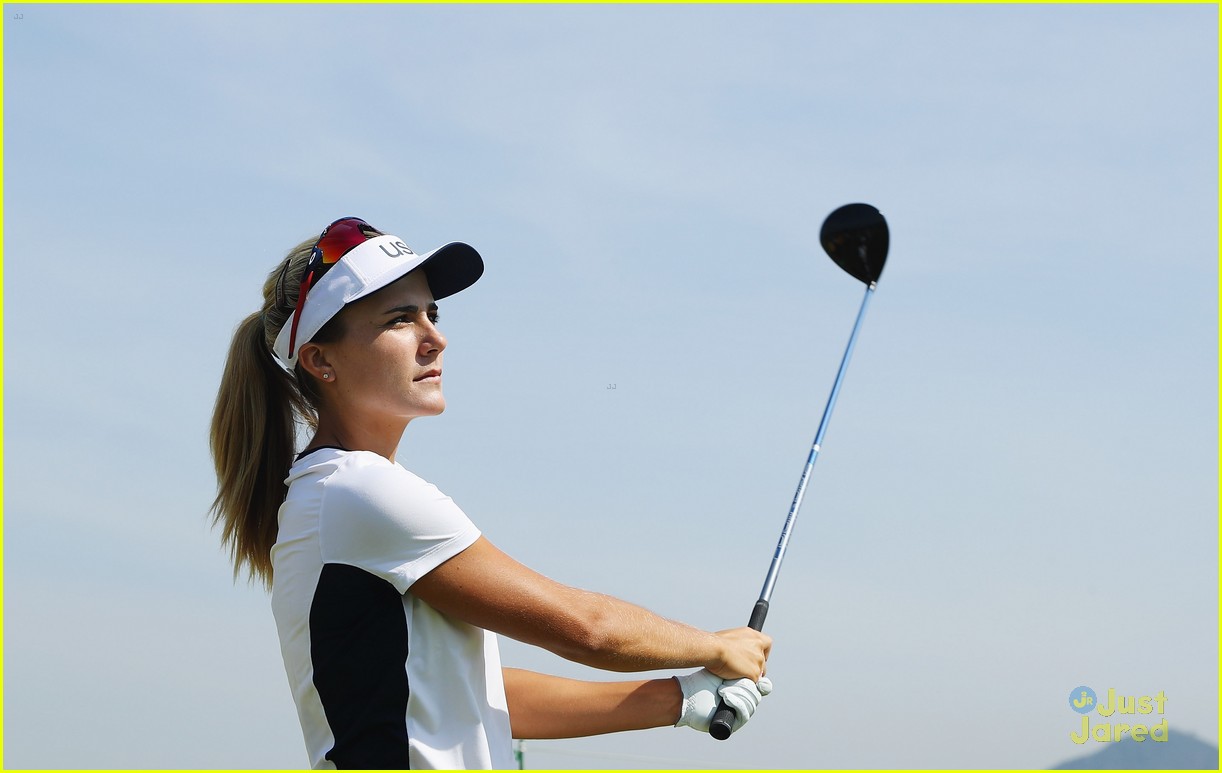 lexi thompson tied 7th after round one rio olympics 09