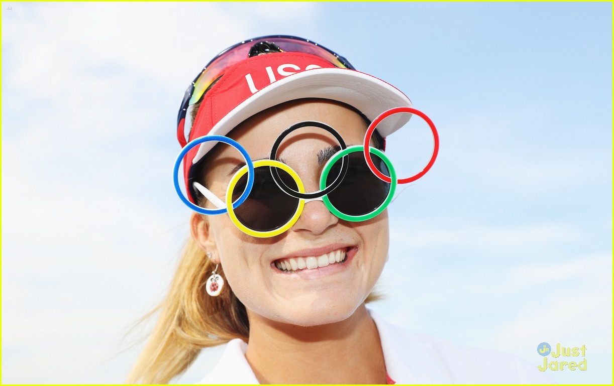 lexi thompson tied 7th after round one rio olympics 13