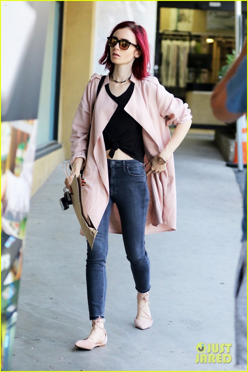 lily collins erewhon shop tycoon pickup 02