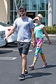 miley cyrus have an afternoon lunch date 29
