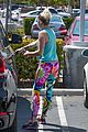 miley cyrus have an afternoon lunch date 31