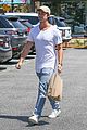 patrick schwarzenegger looks sharp in new pic with his mom siblings03032mytext