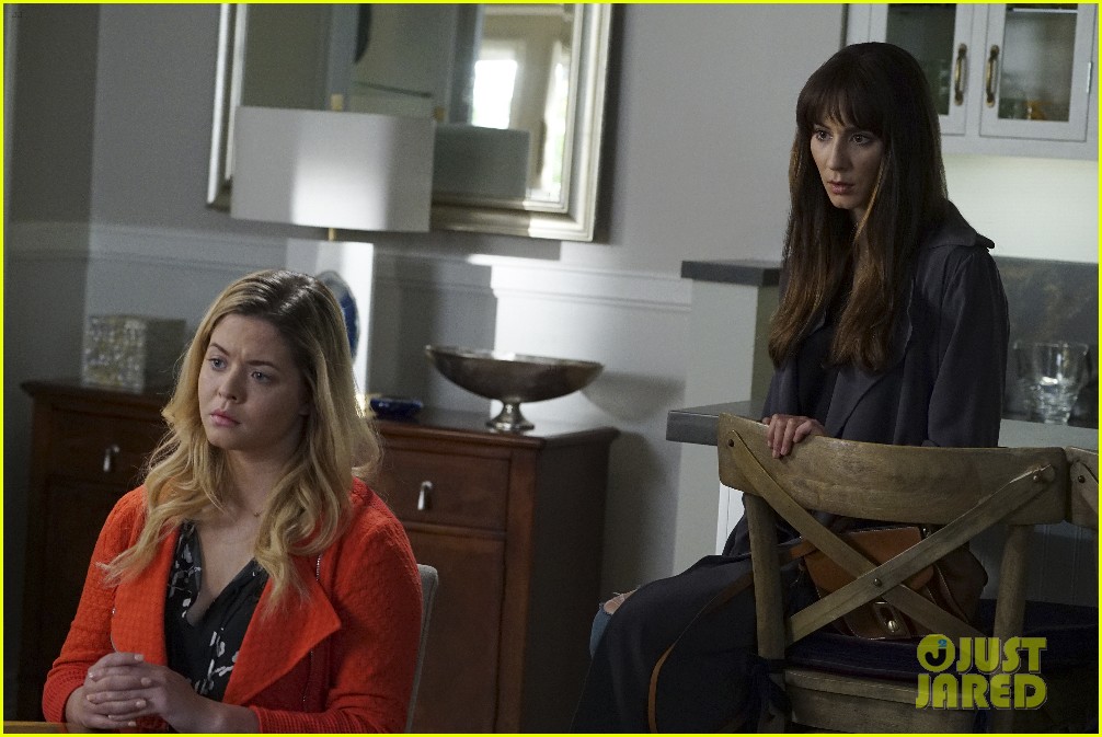 pretty little liars wanted dead alive 12