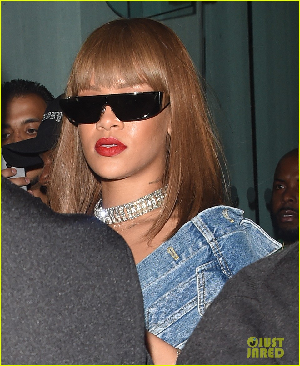 rihanna and justin bieber party together at a nightclub in london 03