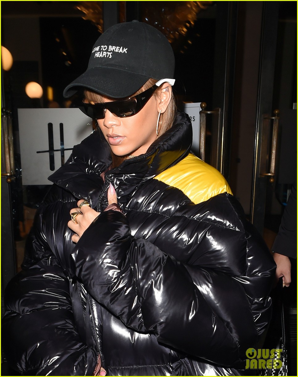 rihanna and justin bieber party together at a nightclub in london 11