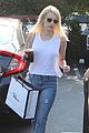 emma roberts does some shopping saturday 06