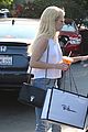 emma roberts does some shopping saturday 27