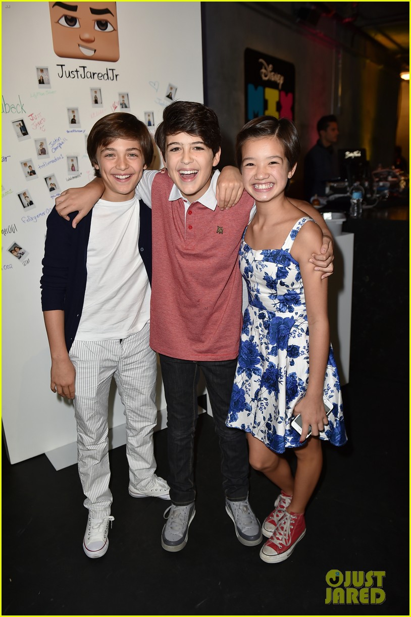 stuck in the middle cast just jared jr disney mix launch party 11