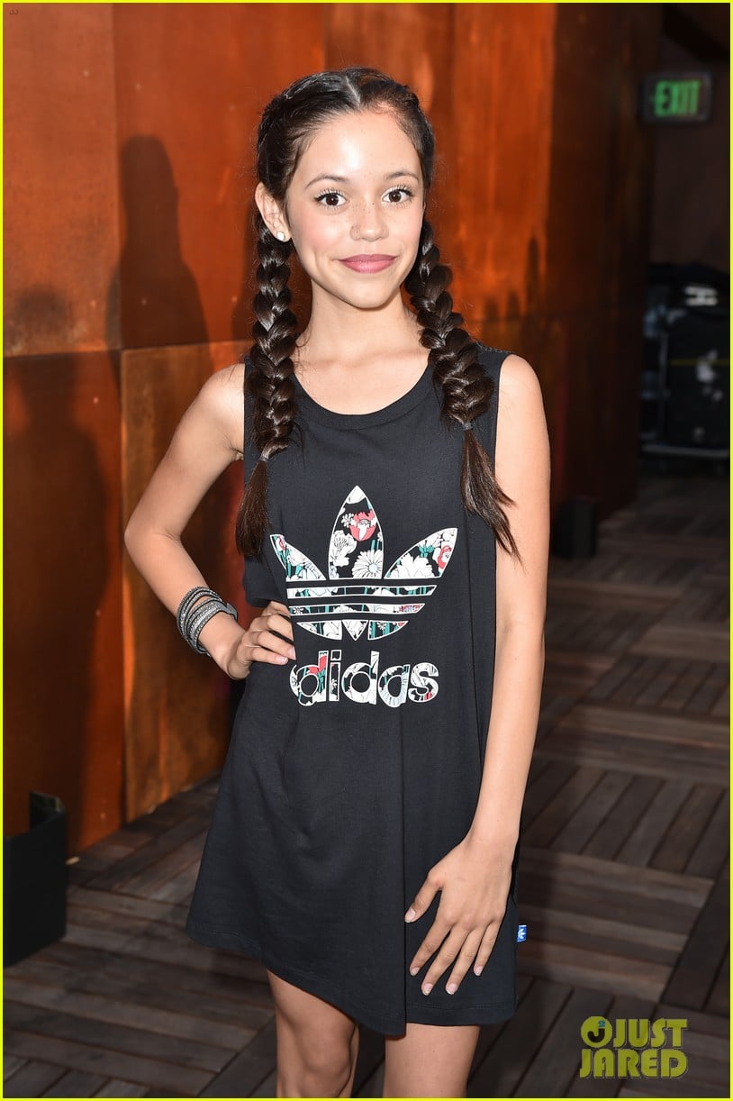 stuck in the middle cast just jared jr disney mix launch party 13