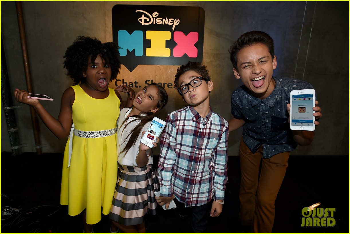 stuck in the middle cast just jared jr disney mix launch party 23