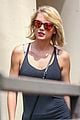 taylor swift starts weekend with friday morning workout 08