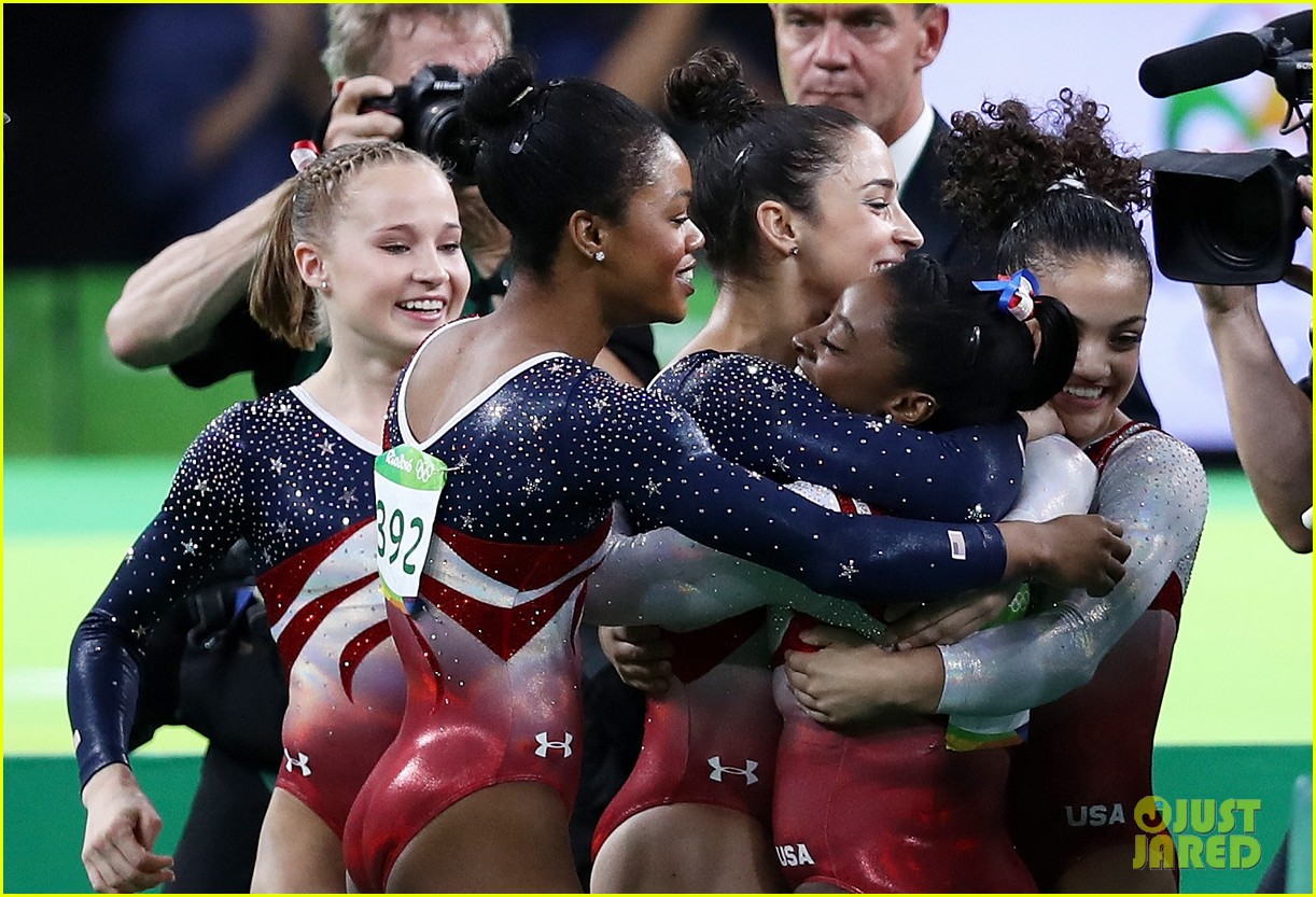 usa womens gymnastics team wins gold medal at rio olympics 2016 09