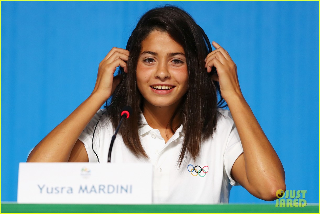 who is yusra mardini olympics refugee swimmer 04