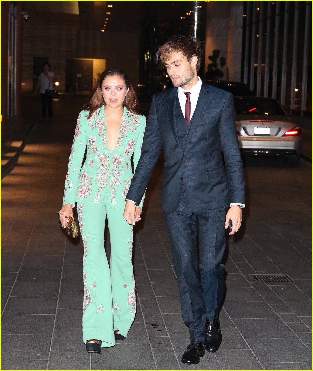 douglas booth bel powley are dating 03