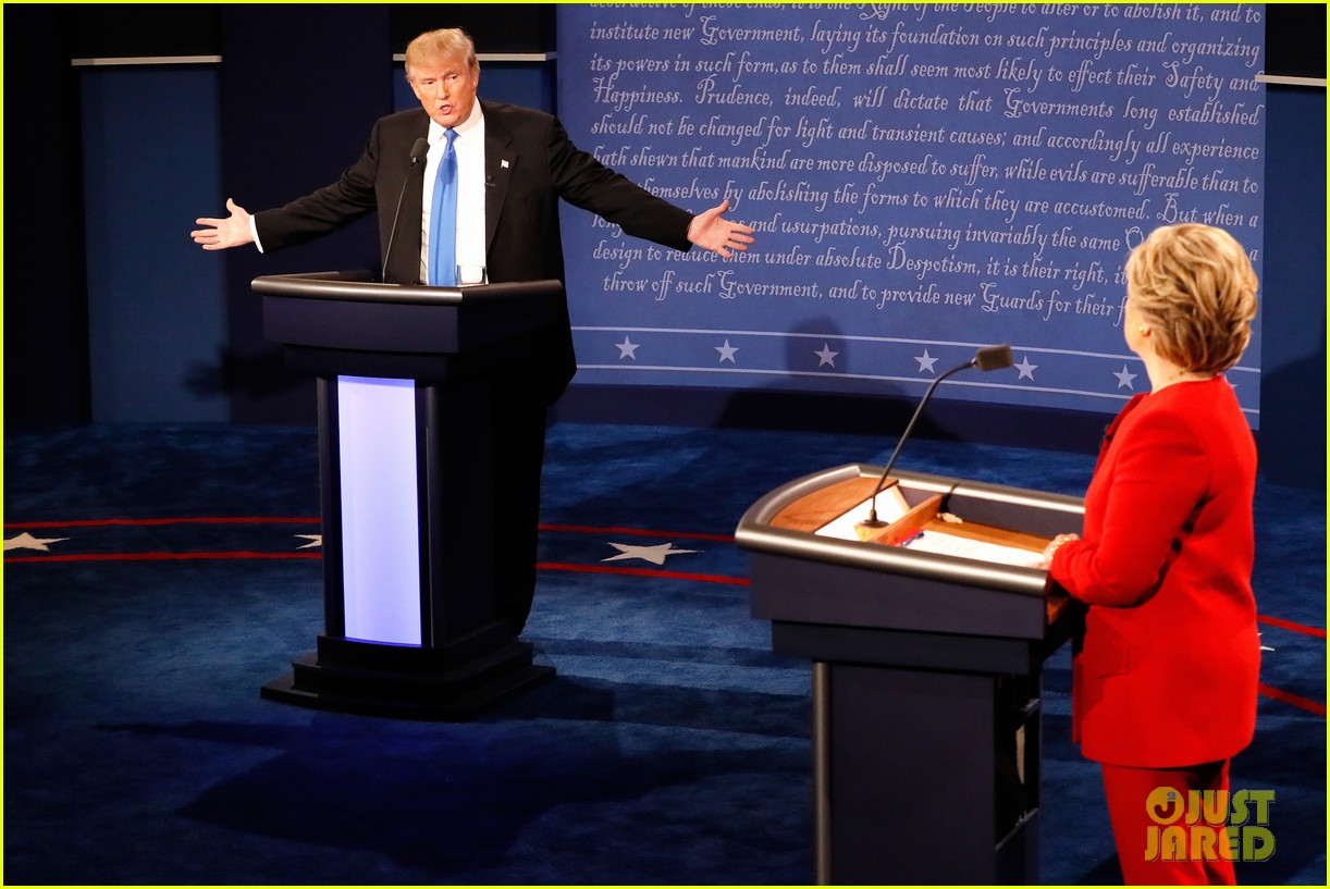 celebs tweet presidential debate 01