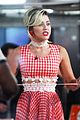 miley cyrus defends her stance on not walking red carpets 03