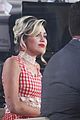 miley cyrus defends her stance on not walking red carpets 07